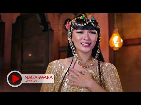 Zaskia Gotik - Ora Ndueni (Official Music Video NAGASWARA) #music Zaskia Gotik - Ora Ndueni (Official Music Video NAGASWARA) #music