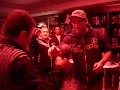 nuovo talento palagianese, rivelazione del karaoke del belmonte caf�, si esibisce in una straziante canzone napoletana. sicuramente un degno erede del compianto mario merola. vai enzo!