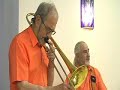 filmed in malta april 2006 by mark field of cotswoldjazz. dave stradwick trumpet/leader,
john howlett trombone, bernard stutt clarinet,
john hall drums, mike godwin bass & ken hall banjo.