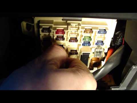 How to fix cigarette lighter fuse. Toyota Corolla