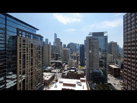A skyline-view 1-bedroom in River North at 100 West Chestnut A skyline-view 1-bedroom in River North at 100 West Chestnut