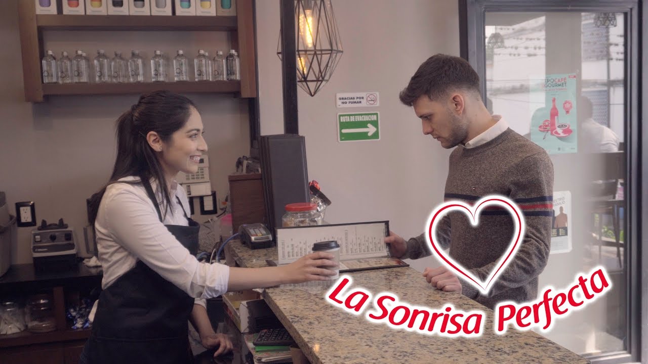 CORTO: La sonrisa perfecta