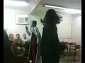 obra en la universidad sobre  el teatro absurdo 