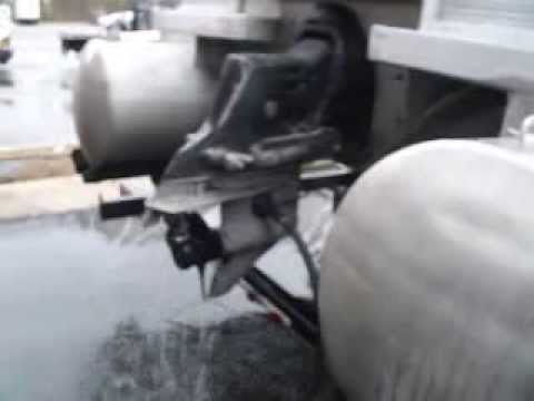 how to rebuild omc carb