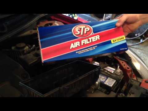 Changing the air filter on a Nissan Altima. By How-to Bob