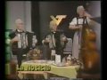 Huserbuebe im Fernsehen in Caracas (Venezuela)