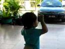 Nurin Iman Belajar Berjalan - Part 2