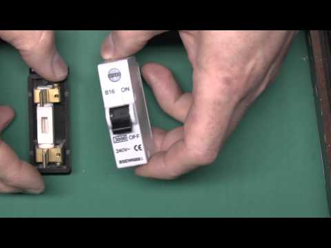 how to reset a fuse box