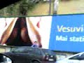 cartellone tette a napoli