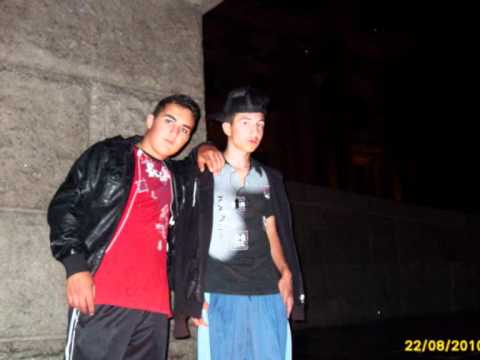 Özgür und siyamend