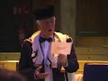 Cantor David Apfel sings Im Eshkacheich Yerushalayim