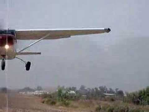 aaronfmiguel - Cessna 206 despegando de Caimanero Guasave Sinaloa.