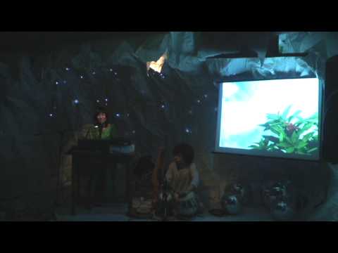 「てぃんさぐぬ花」山口エリ with U-zhaan in沖縄初ライブ on 1,July,2009 at市松屋
