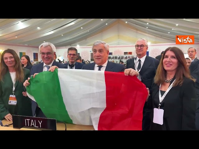 Tajani in India alla proclamazione cucina italiana patrimonio Unesco festeggia con il tricolore