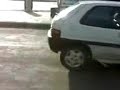 il folle con la saxo che saltella il folle con la saxo che saltella