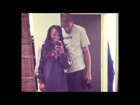 Kevin Durant Gets Engaged