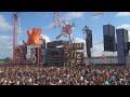 [HQ] Defqon.1 2010: Charly Lownoise & Mental Theo + The guy that was running ontop of the crowd