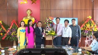 Đồng chí Phạm Tuấn Đạt, Ủy viên BTV Thành ủy, Phó Chủ tịch UBND thành phố chúc mừng Ngày nhà giáo Việt Nam