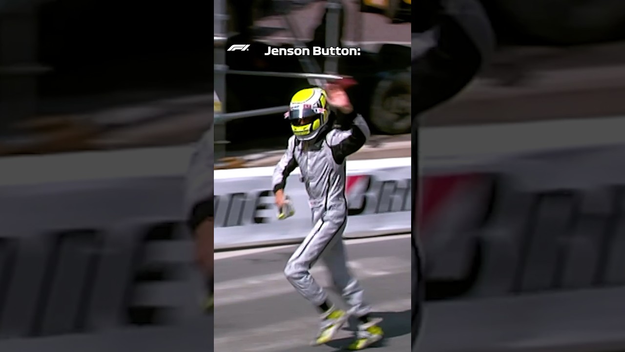 When Jenson Button Ran to the Podium 🥵