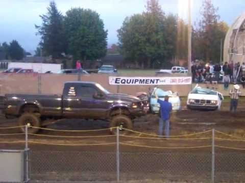 DK The Diesel - Joe in white dodge cummins, danny in lifted ford with cummins......ty tia howard for recording this event.