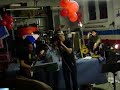 h�bs und boy singen \"du entschuldige i kenn di\"