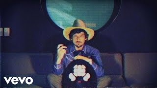 Top 5 de las Canciones de León Larregui que debes tener en tu repertorio