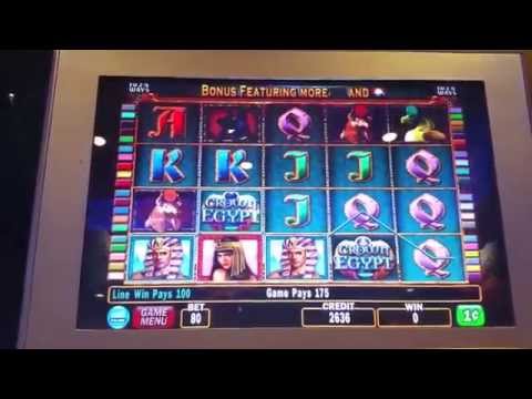 Crown of Egypt slot machine at Resorts World casino