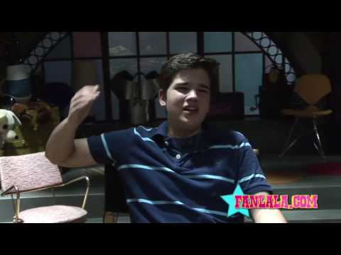 nathan kress and jennette mccurdy 2009. Nathan Kress Catches You Up On