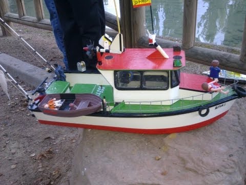 Barquito de pesca casero rc