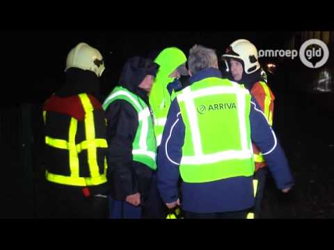 Treinmachinist gewond na botsing met aanhanger