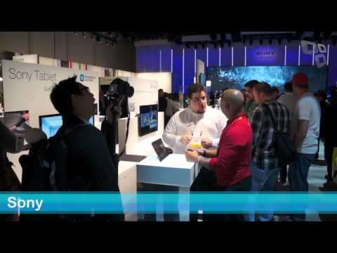 CES 2012 - http://www.tecmundo.com.br/ces-2012/18226-ces-2012-o-que-muda-no-mundo-da-tecnologia-.htm Na última semana, o Tecmundo esteve em Las Vegas (EUA) para partici...