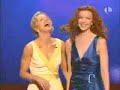marcia cross and felicity huffman kissing at glaad awards, february 2005