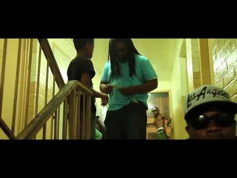 Alley Boy – Apartments