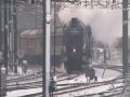 60007 'Sir Nigel Gresley' arrives at York with 'The Christmas Tynesider' 19.12.09