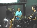 Trio por Hum tocando 