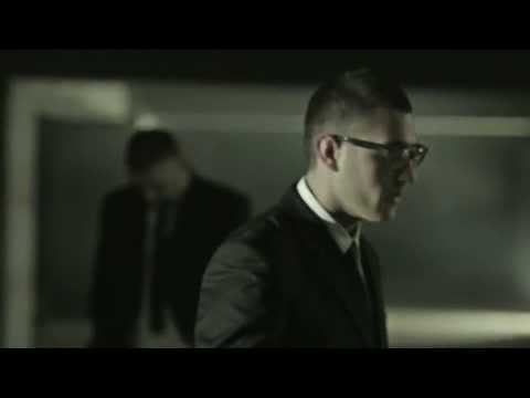 tds - Album : Hello Lyrics : TDS Beat : Kico n Torch Rec : Florent Boshnjaku Mix & Master : Florent Boshnjaku Label : BABASTARS Video : PINKMOON Follow us on Twitt...