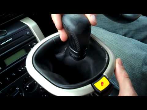How to change the manual gear knob in  Land Rover Freelander