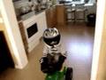 3 Åring På 3-Hjuling Inomhus