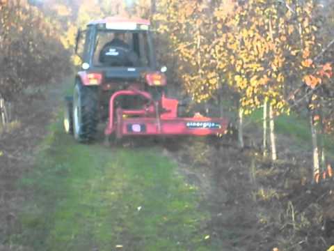 Frezanje - Frezanje kruske u Milosevom brdu. Europard 454 & freza Uzel 180cm sa pipalicom.