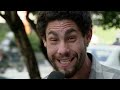Um dia de cão - Pé na Rua