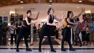 Marie Poppins & Sumi & Lily Frias – Performance Marc Jacobs New Perfume