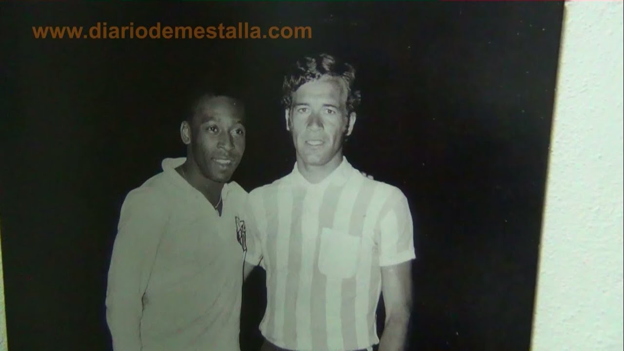 Un jovencísimo Pelé en Mestalla