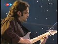 manos achalinotopoulos - clarinet 
harry kapeliaris - guitar,synth guitar
thodoris kouelis - bass
spiros siolos - fretless guitar
kostas meretakis - percussion

playin on trt 2 for the cerkan cagri show .may 2008