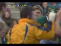 videos de Chris Paterson and Juan Smith clash heads