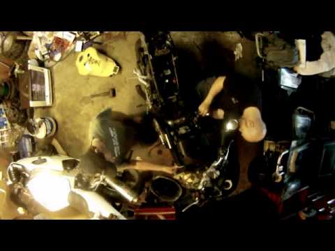 how to rebuild a sv650 engine