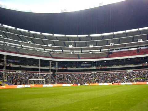 El estadio Azteca antes de un concierto
