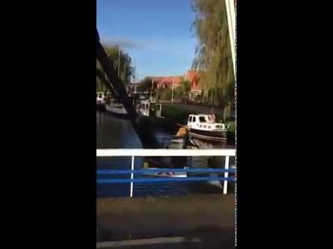 Groot onderhoud brug Makkum