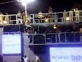 em frente ao camarote expresso 2222, daniela canta com gil