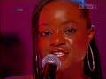 Sugababes - Round Round ( Live @ CDUK 17.08.02)
