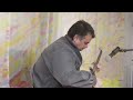 Stergios plays for his friend Ruud the fast solo of Manolis Hiotis : Perasmenes mou agapes. Enjoy the speed. Ruud gefeliciteerd met de ''25 jaar getrowd''. This is real love.